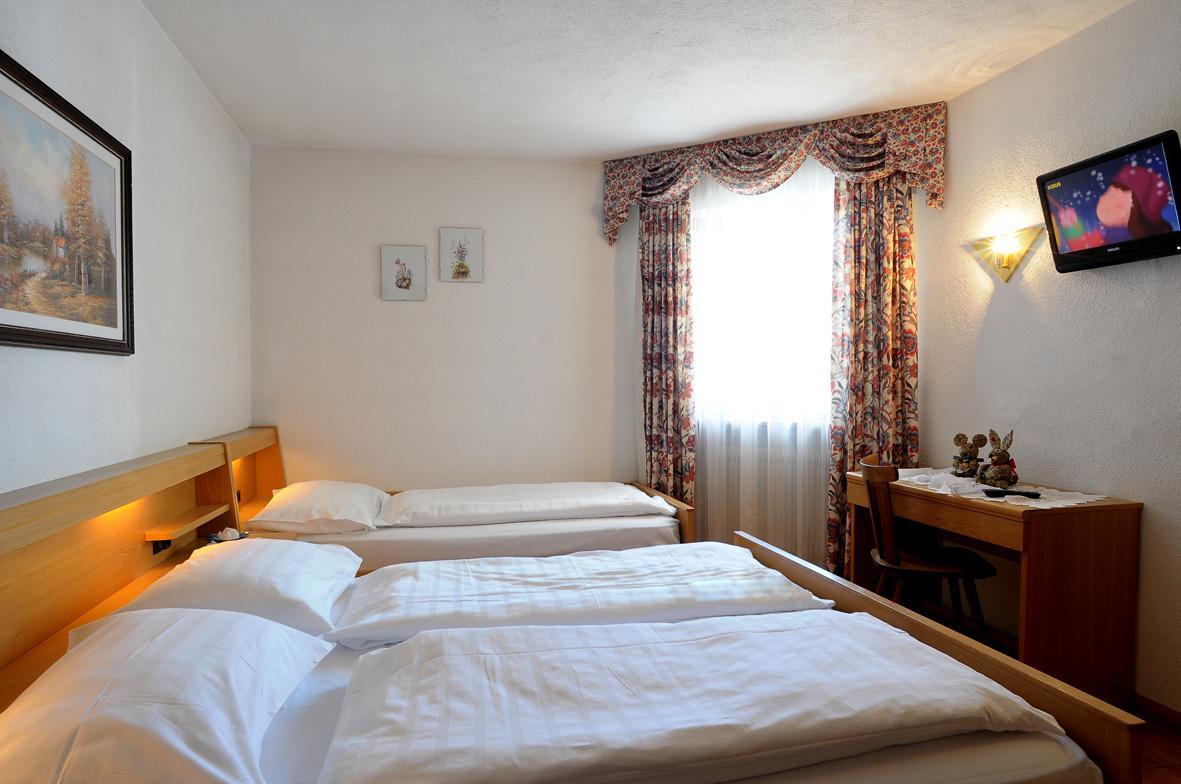 Residence Vajolet San Cassiano ภายนอก รูปภาพ