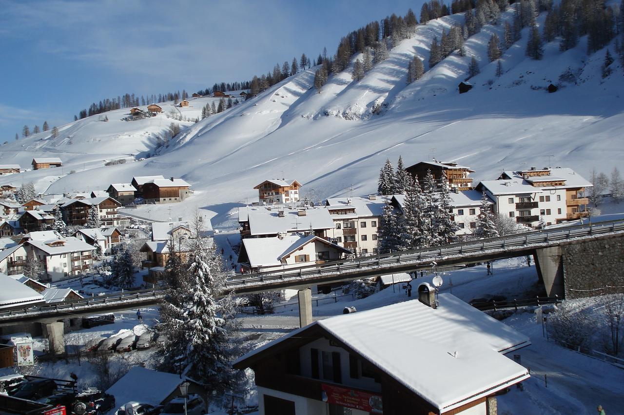 Residence Vajolet San Cassiano ภายนอก รูปภาพ